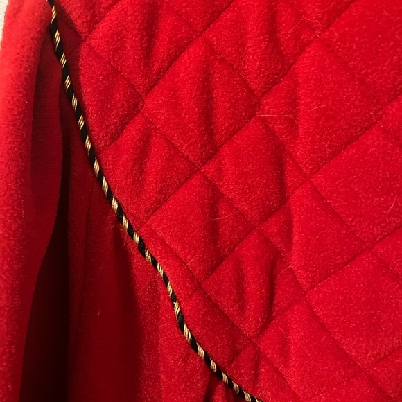 Vintage Vanity Fair Red Quilted Robe / House Coat - Picture 4 of 5